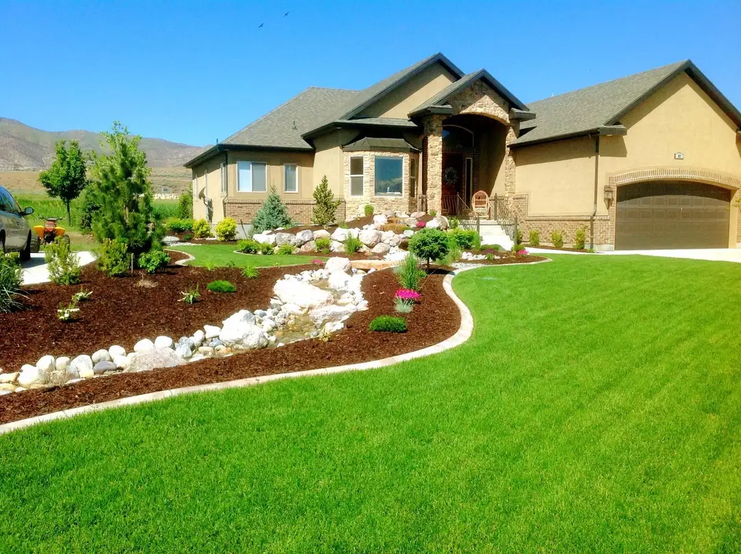 yard-pro-2-compressed Home